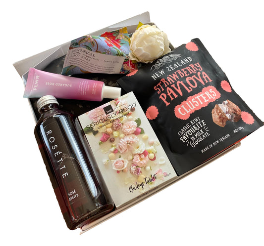 Gift With Gifted Hampers